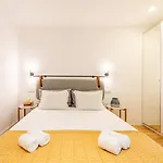 아파트 Guestready - Colourful And Modern Lxfactory