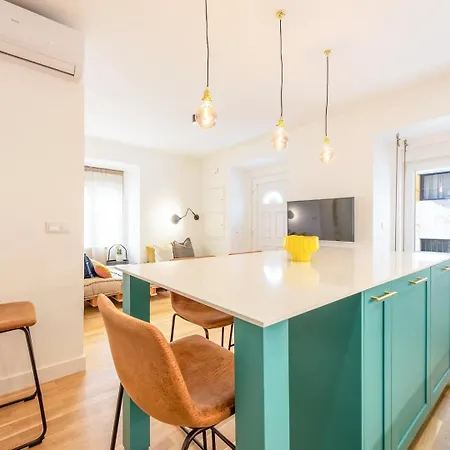 Apartamento Guestready - Colourful&modern Lxfactory *