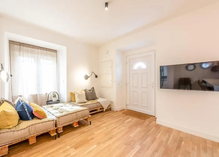 Guestready - Colourful And Modern Lxfactory Apartment *