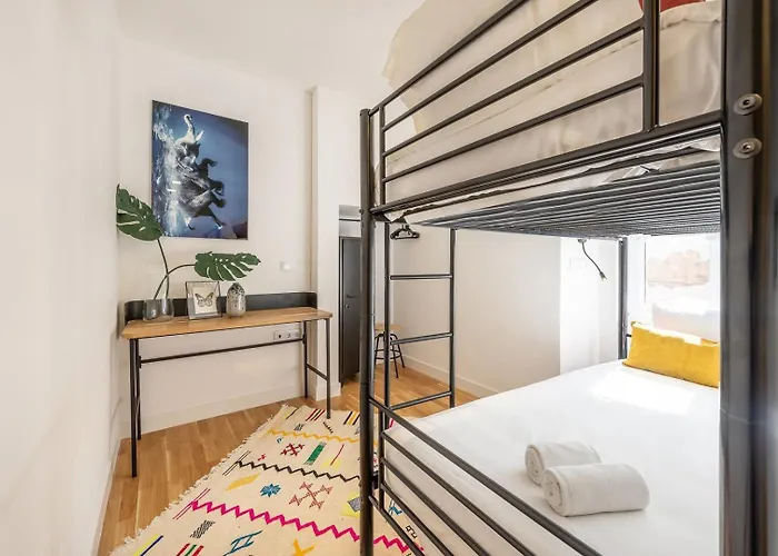 Guestready - Colourful And Modern Lxfactory Apartment *