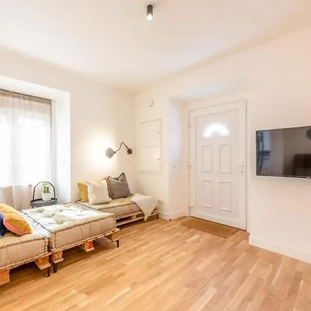 Guestready - Colourful And Modern Lxfactory Apartman *