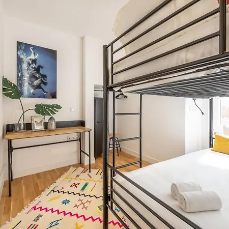 Guestready - Colourful And Modern Lxfactory Apartman *