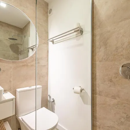 Guestready - Colourful And Modern Lxfactory Lägenhet